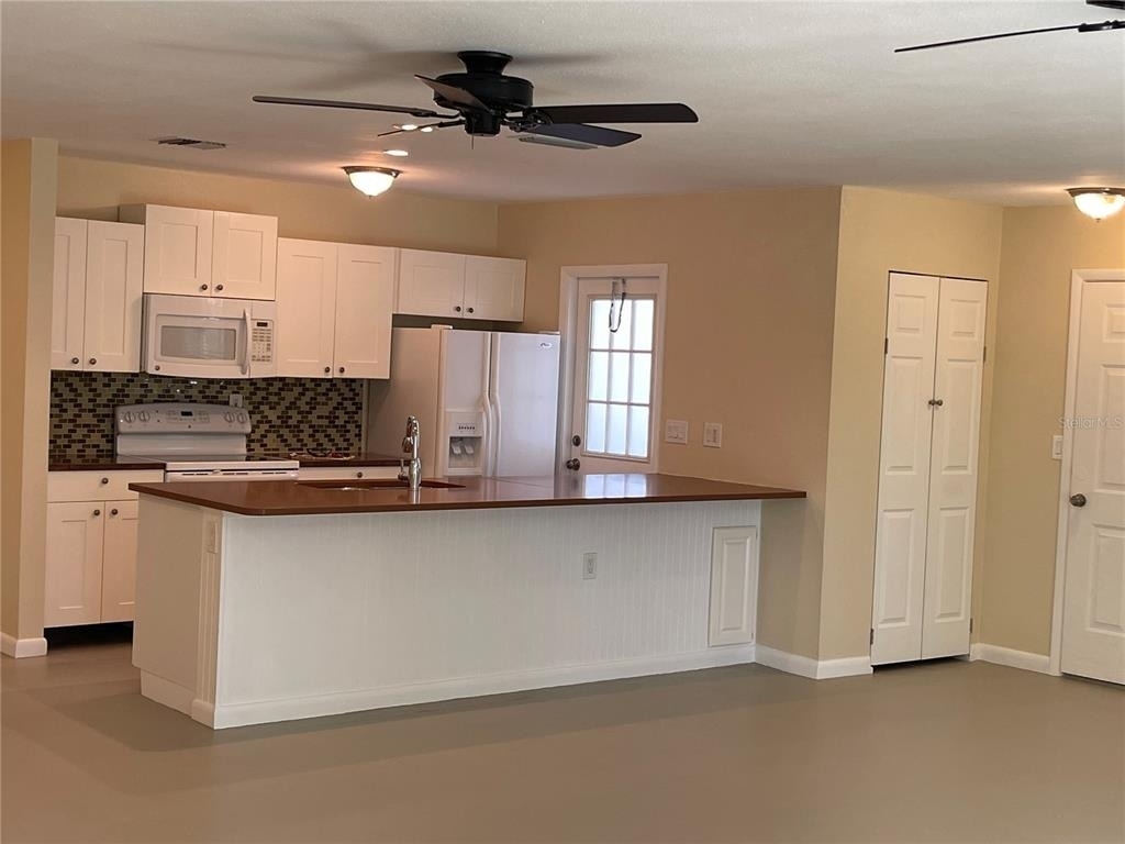 6185 Deming Avenue - Photo 3