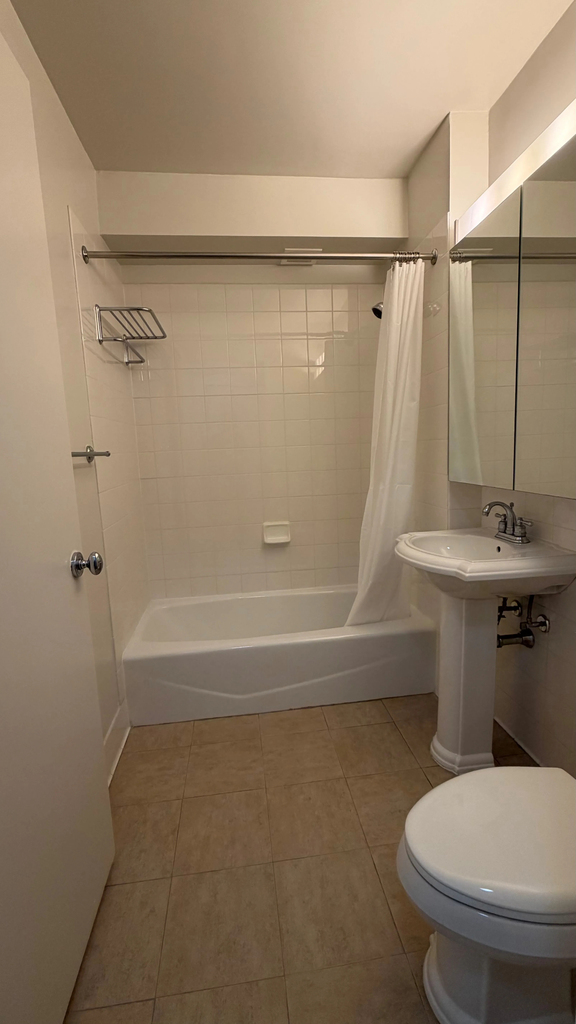 1500 Lexington Avenue - Photo 4