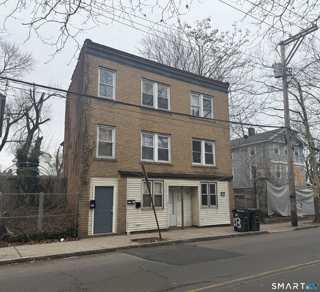 213 Ferry Street - Photo 0