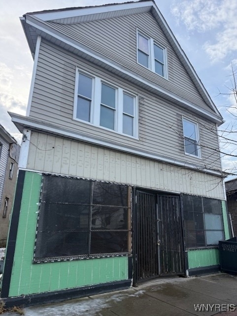 2255 Genesee Street - Photo 2