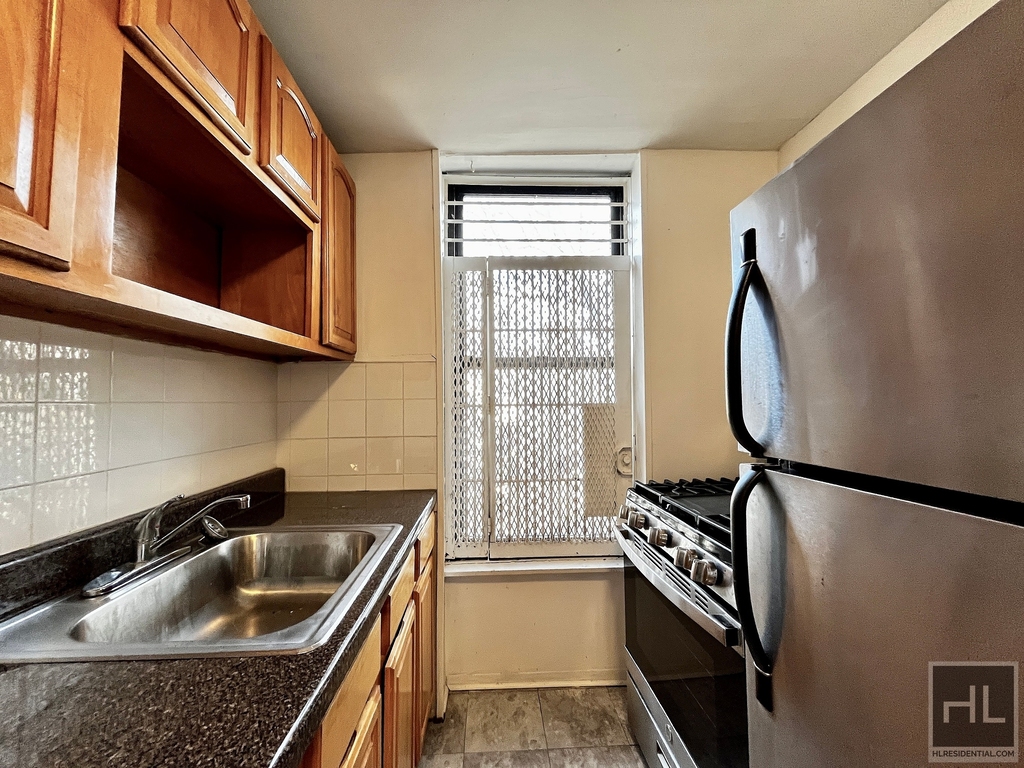 147 Starr Street - Photo 22