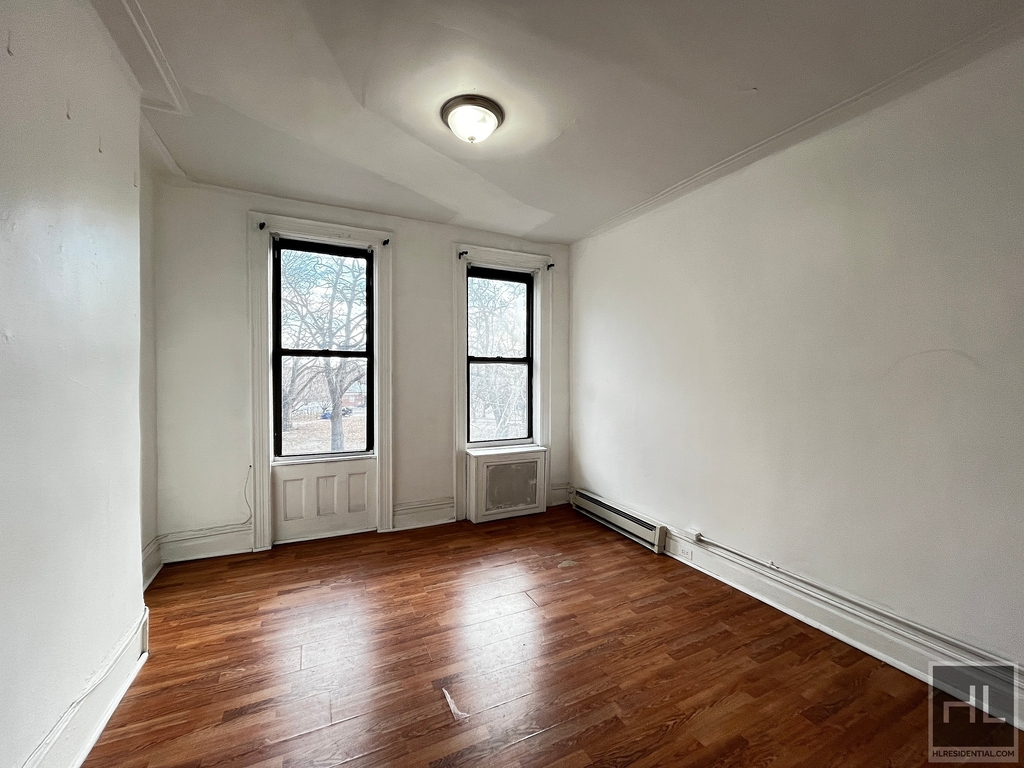 147 Starr Street - Photo 4