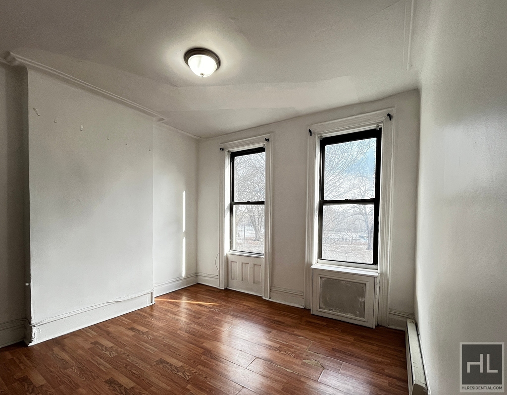 147 Starr Street - Photo 5