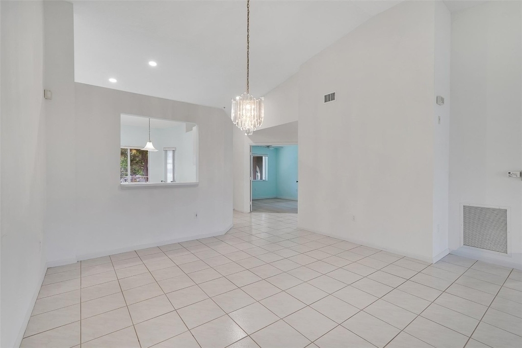 5876 Regal Glen Drive - Photo 14
