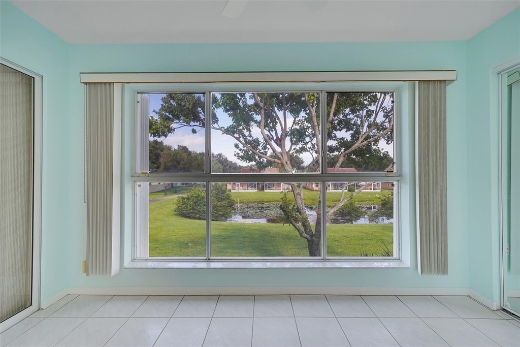 5876 Regal Glen Drive - Photo 32