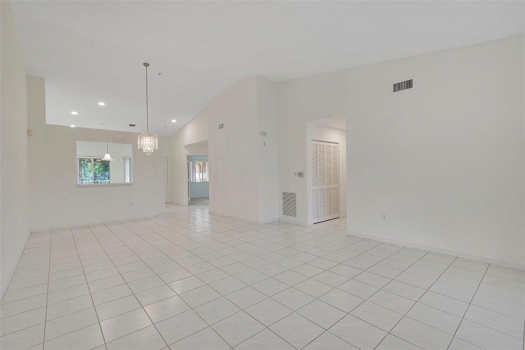 5876 Regal Glen Drive - Photo 19