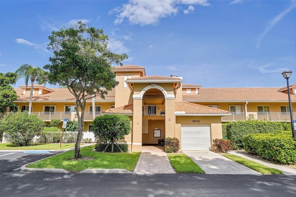 5876 Regal Glen Drive - Photo 2