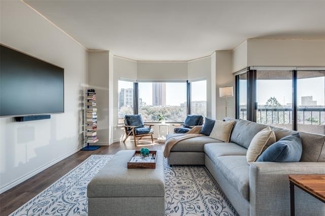 3030 Mckinney Avenue - Photo 3