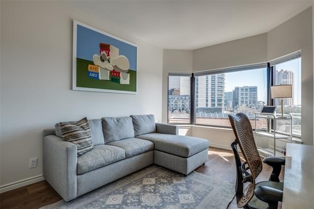 3030 Mckinney Avenue - Photo 4