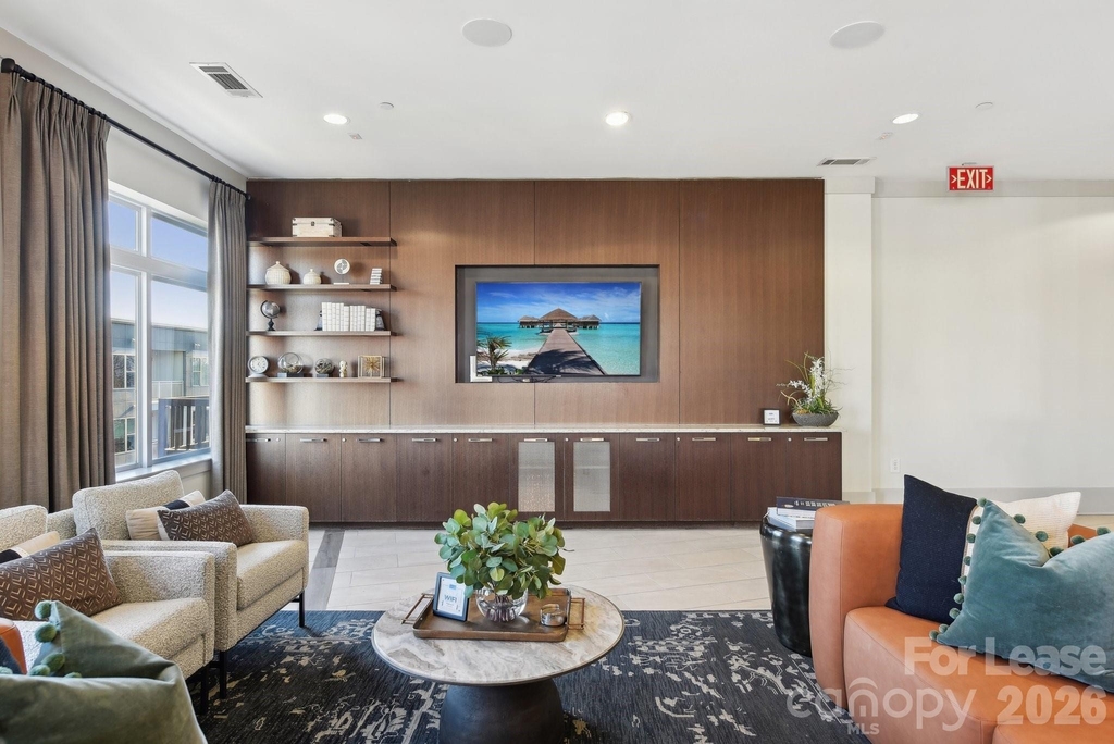 905 Kenilworth Avenue - Photo 6