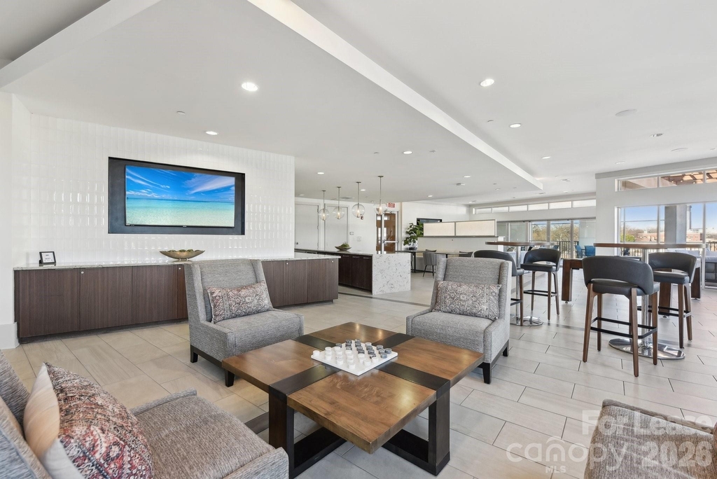 905 Kenilworth Avenue - Photo 5