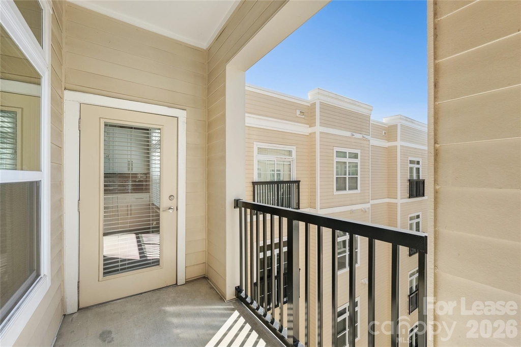 905 Kenilworth Avenue - Photo 47
