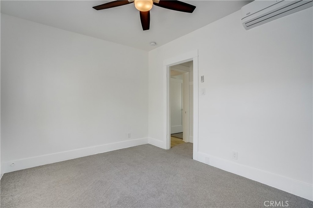 122 Belmont - Photo 18