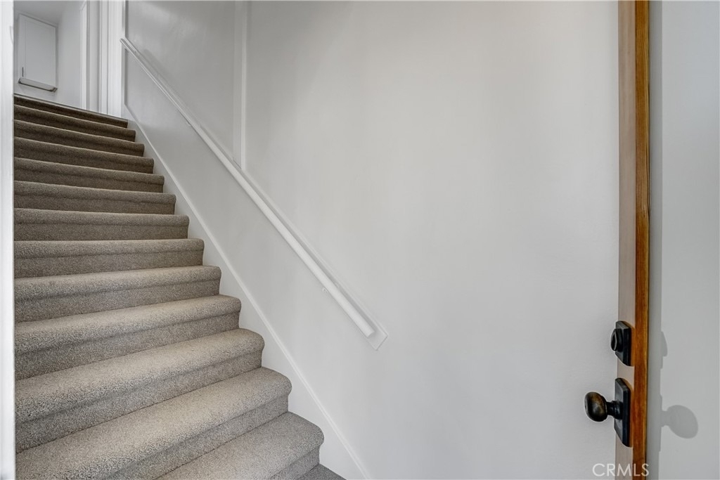 122 Belmont - Photo 4