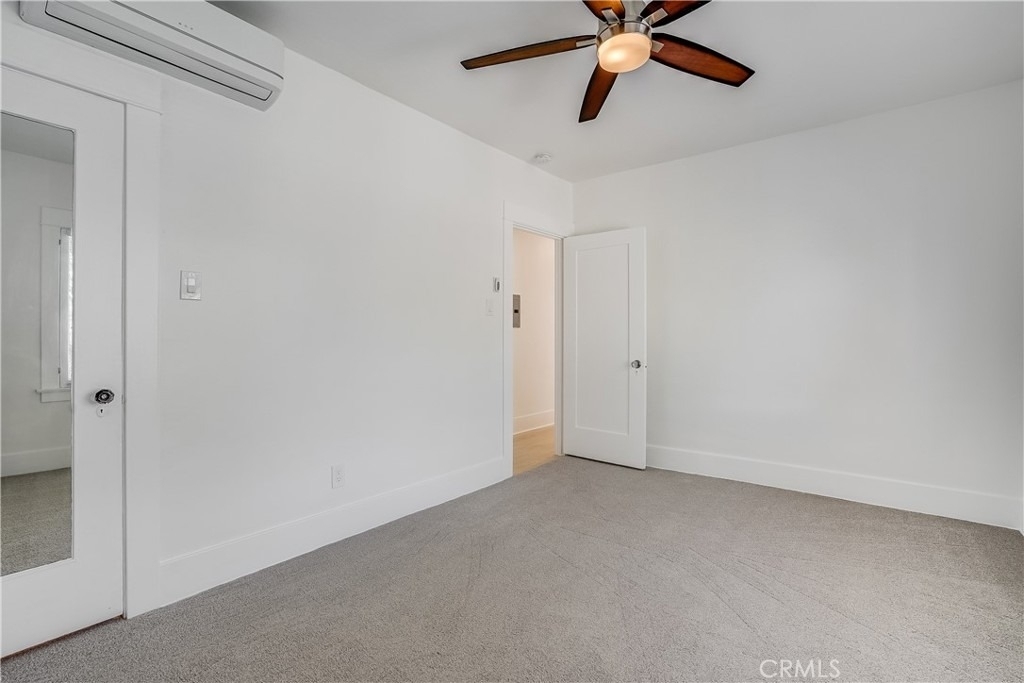 122 Belmont - Photo 19