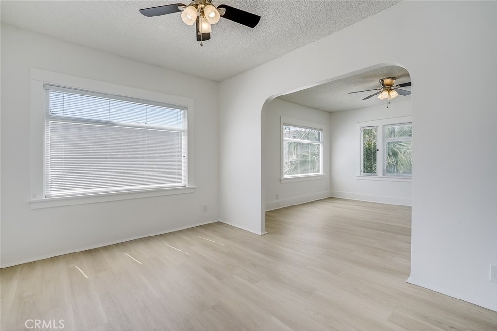 122 Belmont - Photo 11