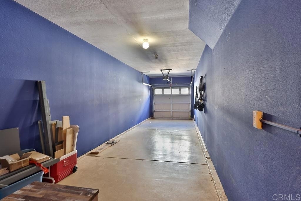 828 D Avenue - Photo 4