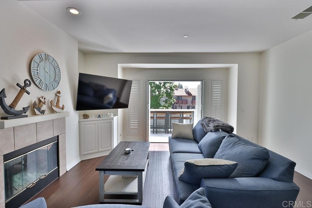 828 D Avenue - Photo 32
