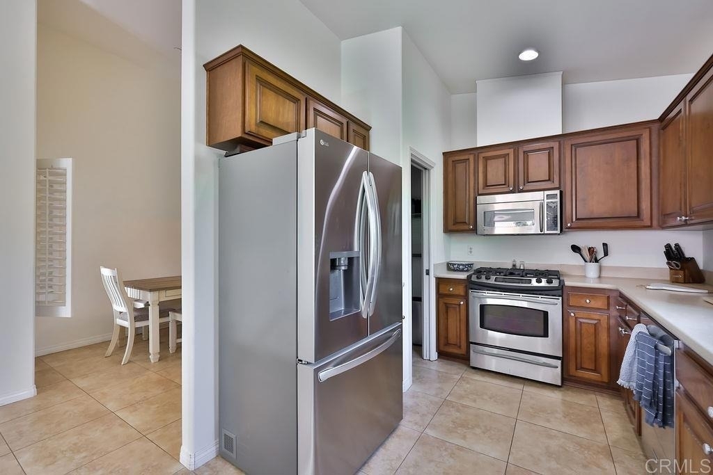 828 D Avenue - Photo 25
