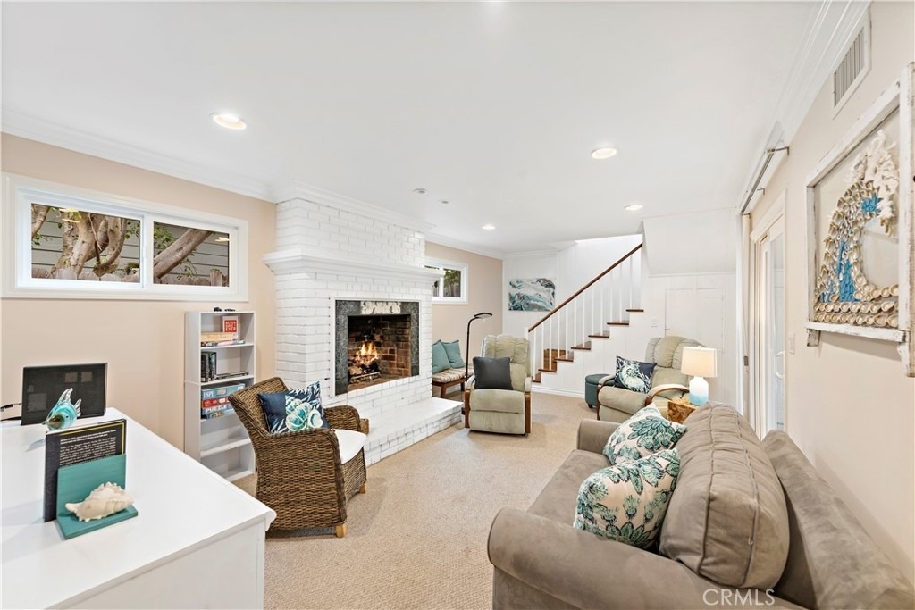 1466 Randall Way - Photo 5