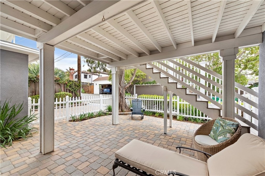 1466 Randall Way - Photo 10