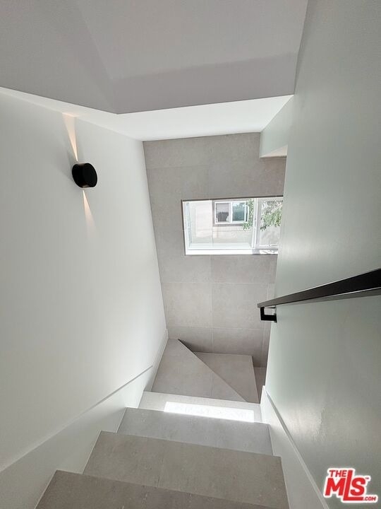 713 Devirian Place - Photo 12