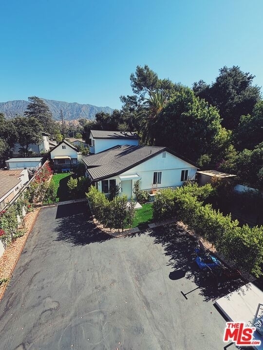 713 Devirian Place - Photo 20