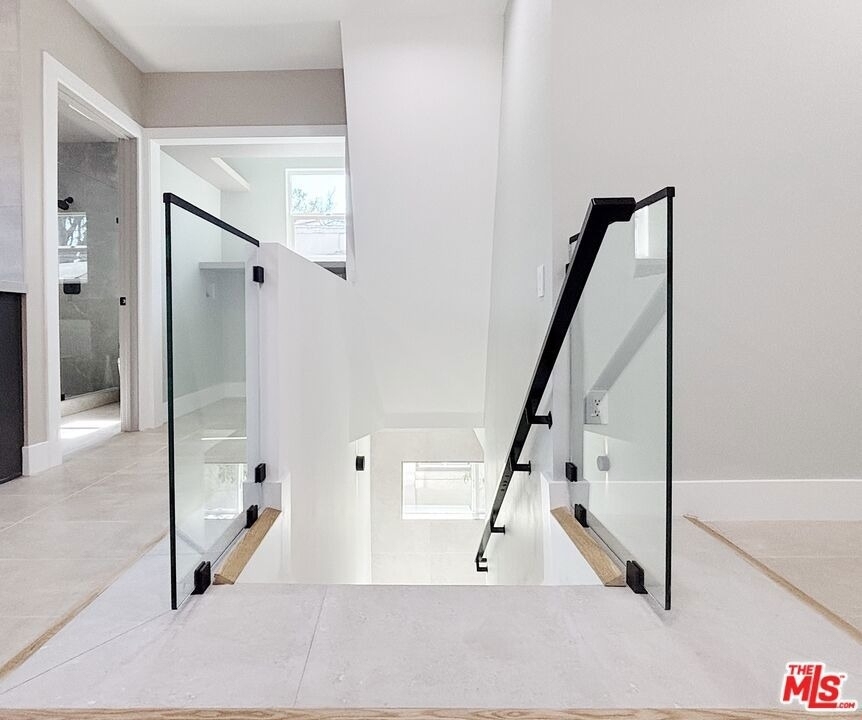 713 Devirian Place - Photo 7