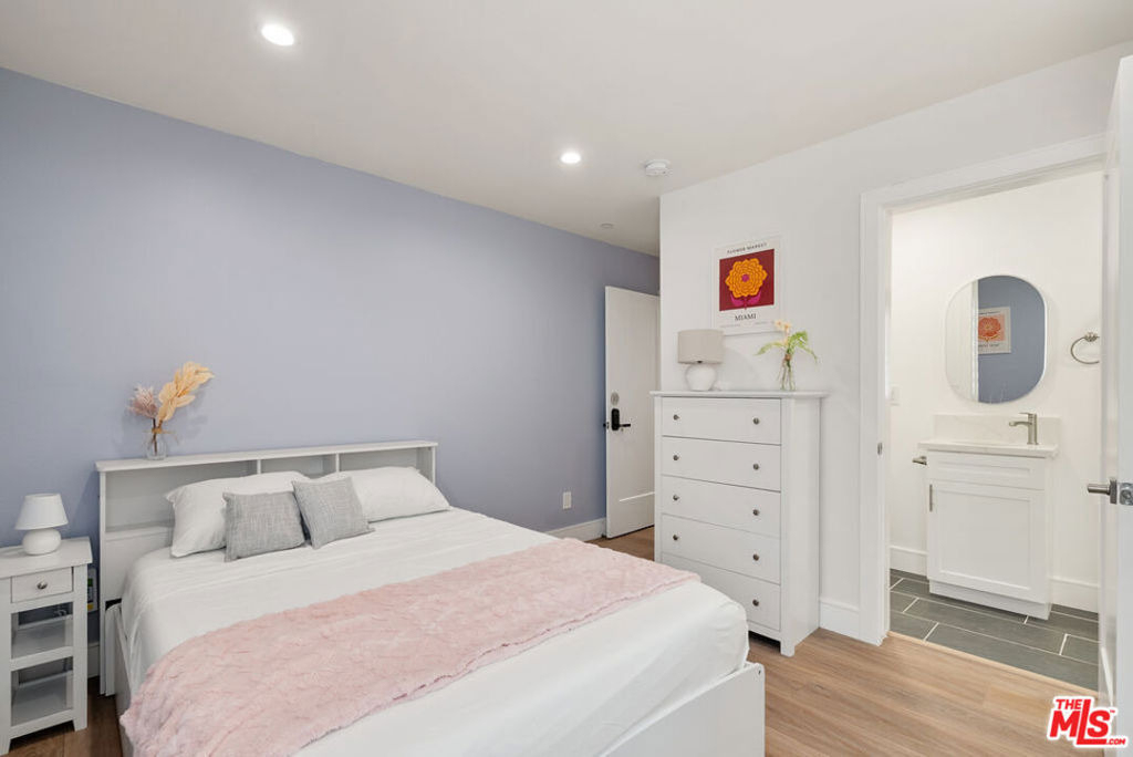 1341 N Mariposa Avenue - Photo 42