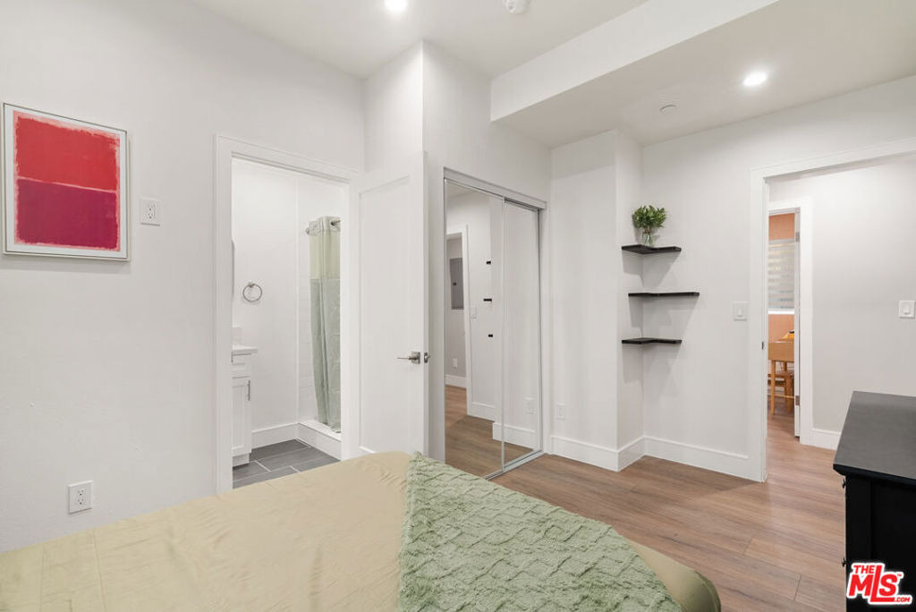 1341 N Mariposa Avenue - Photo 21