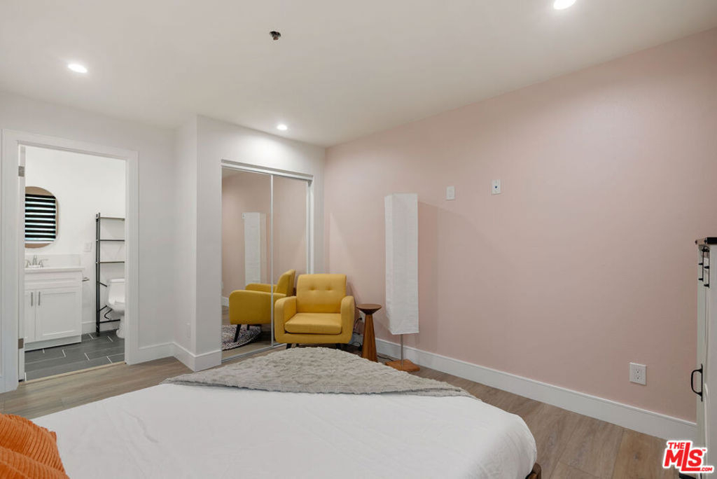 1341 N Mariposa Avenue - Photo 56