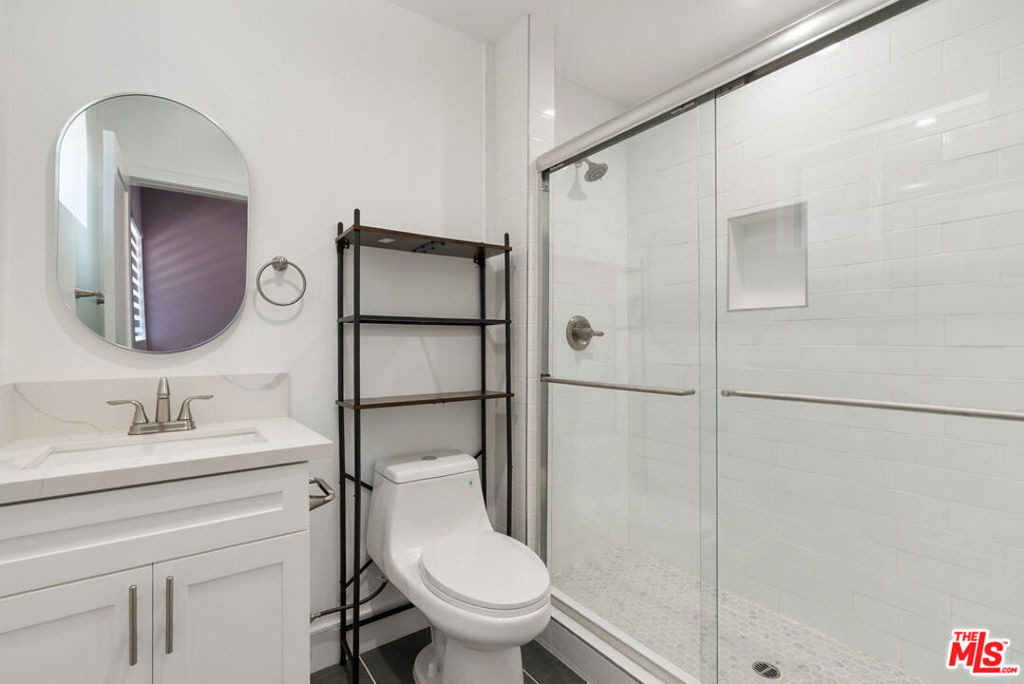 1341 N Mariposa Avenue - Photo 15