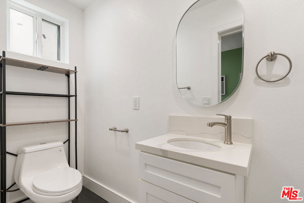1341 N Mariposa Avenue - Photo 22