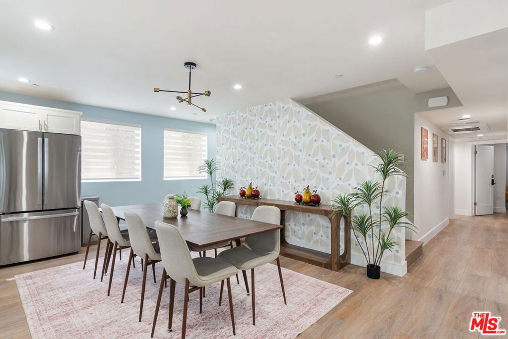 1341 N Mariposa Avenue - Photo 4