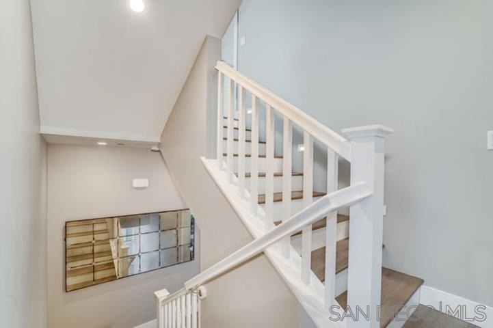 710 E Avenue - Photo 28