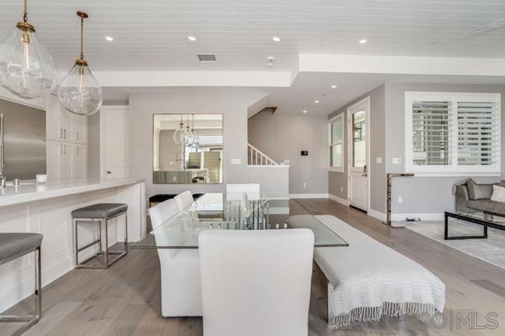 710 E Avenue - Photo 9