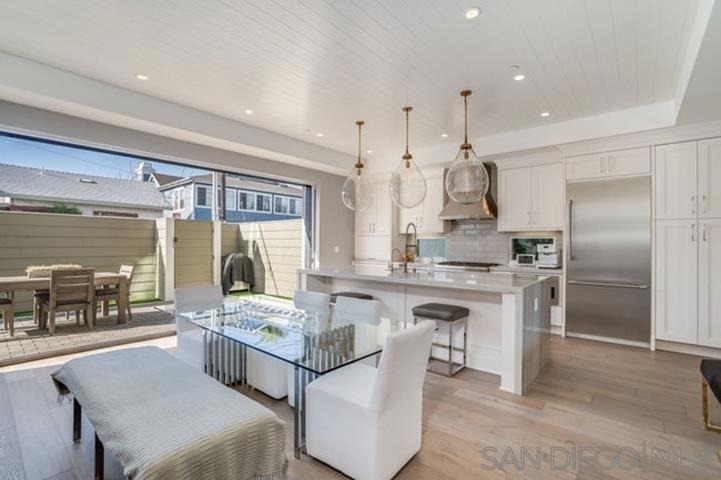 710 E Avenue - Photo 10