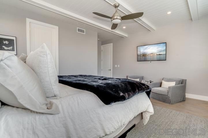710 E Avenue - Photo 32