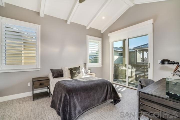 710 E Avenue - Photo 42