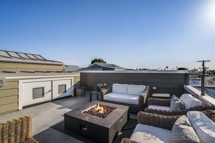 710 E Avenue - Photo 52