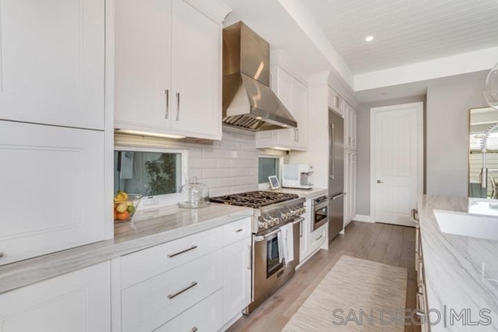 710 E Avenue - Photo 19