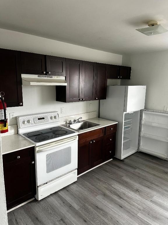 1120 N Sapodilla Avenue - Photo 7