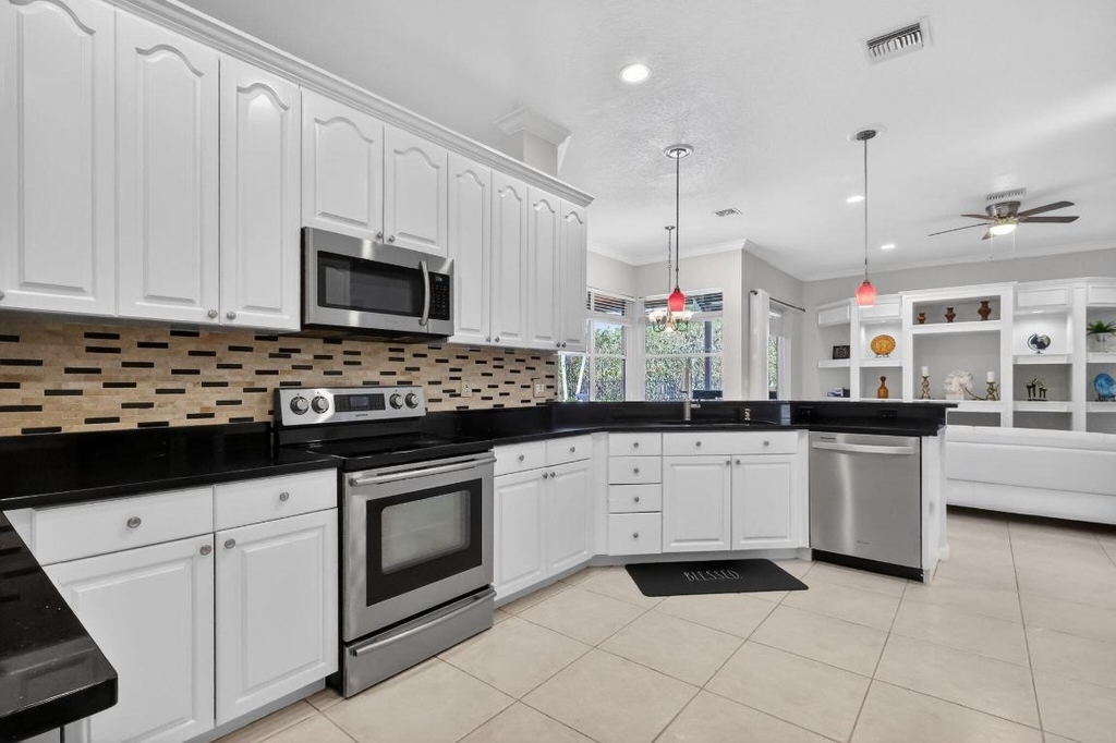 1500 Firethorn Drive - Photo 40