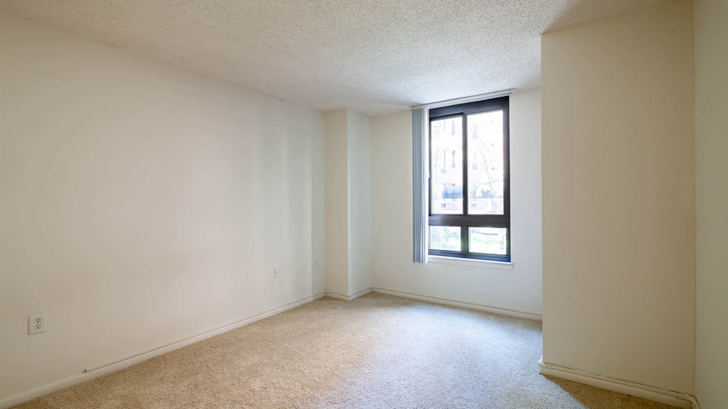 4850 Connecticut Ave. Nw - Photo 42