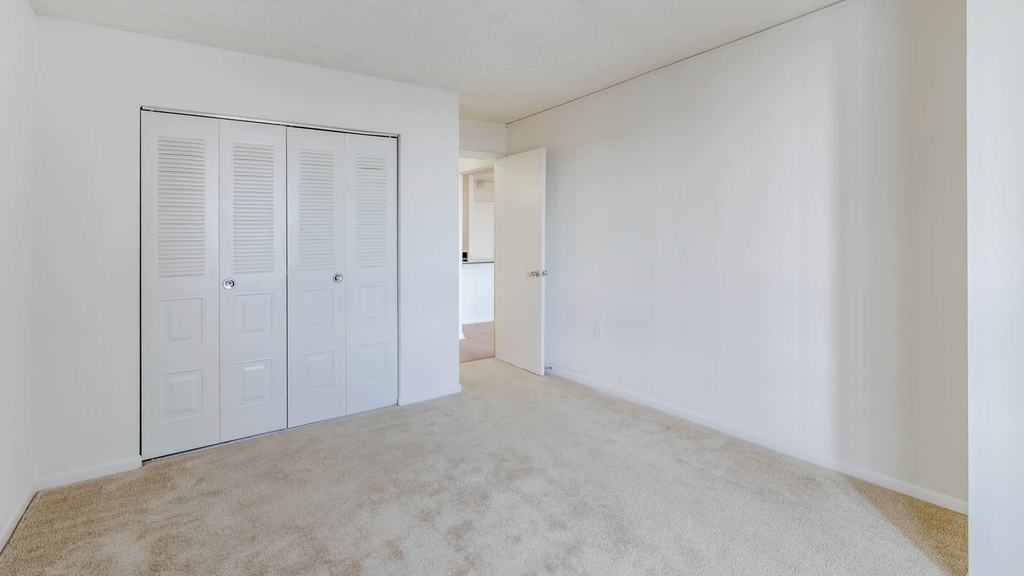4850 Connecticut Ave. Nw - Photo 44