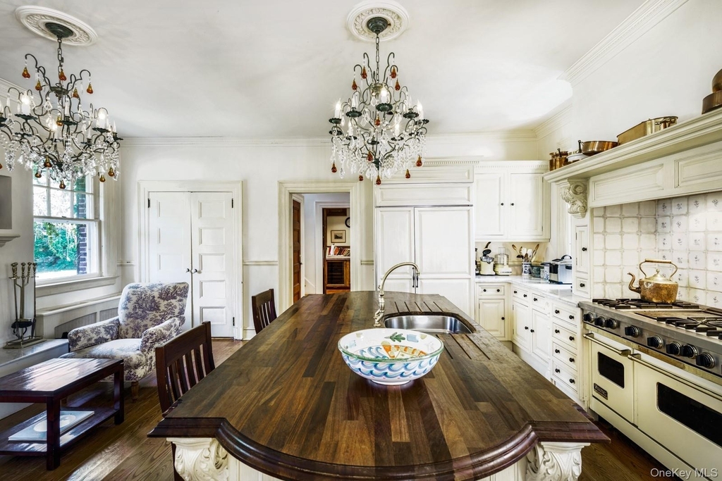 94 Quogue Street - Photo 15