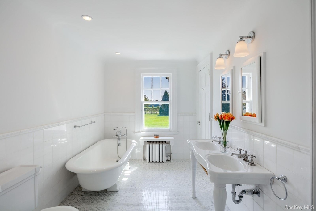 94 Quogue Street - Photo 19