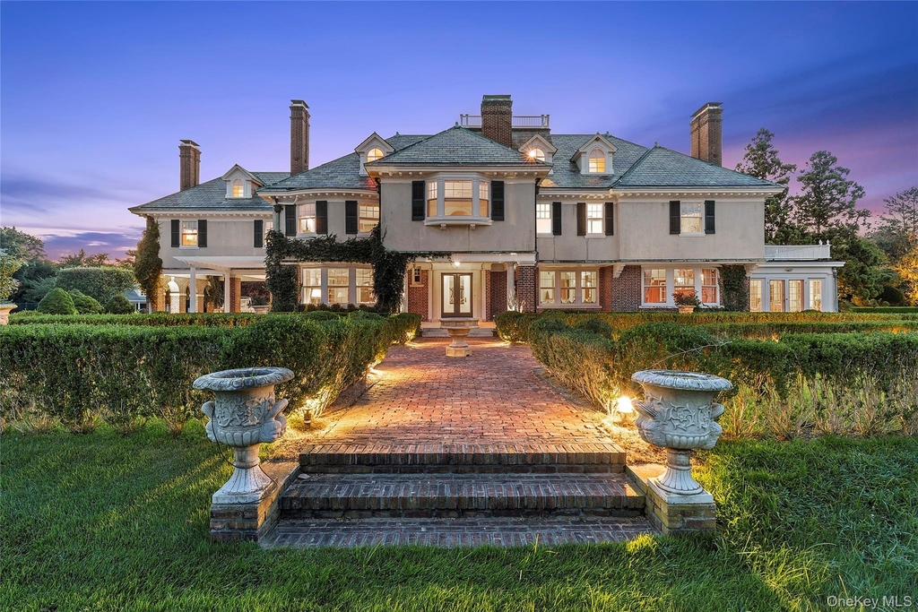 94 Quogue Street - Photo 46