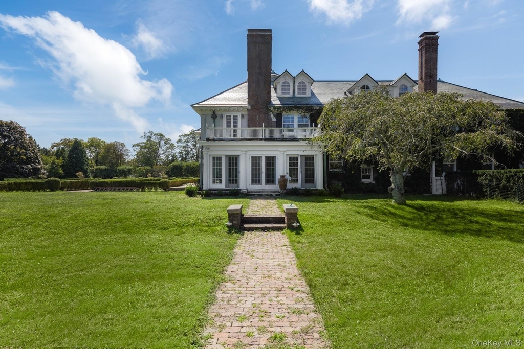 94 Quogue Street - Photo 36