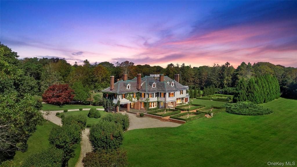 94 Quogue Street - Photo 47
